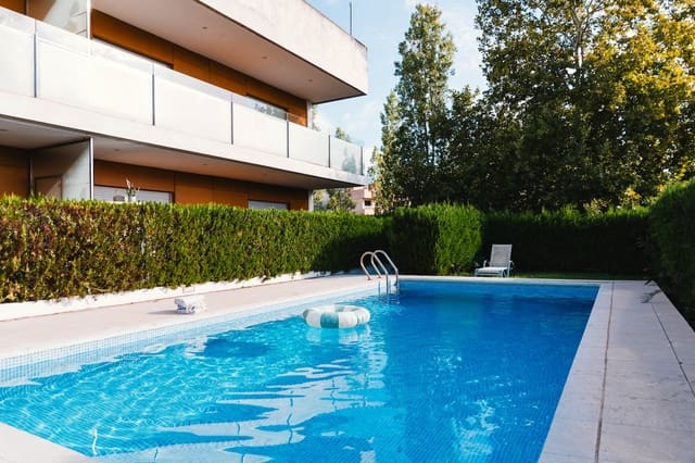 3 soveværelse Penthouse til salg i Port de Pollença, Pollensa / Pollença med swimmingpool - € 1.095.000 (Ref: 8548272)