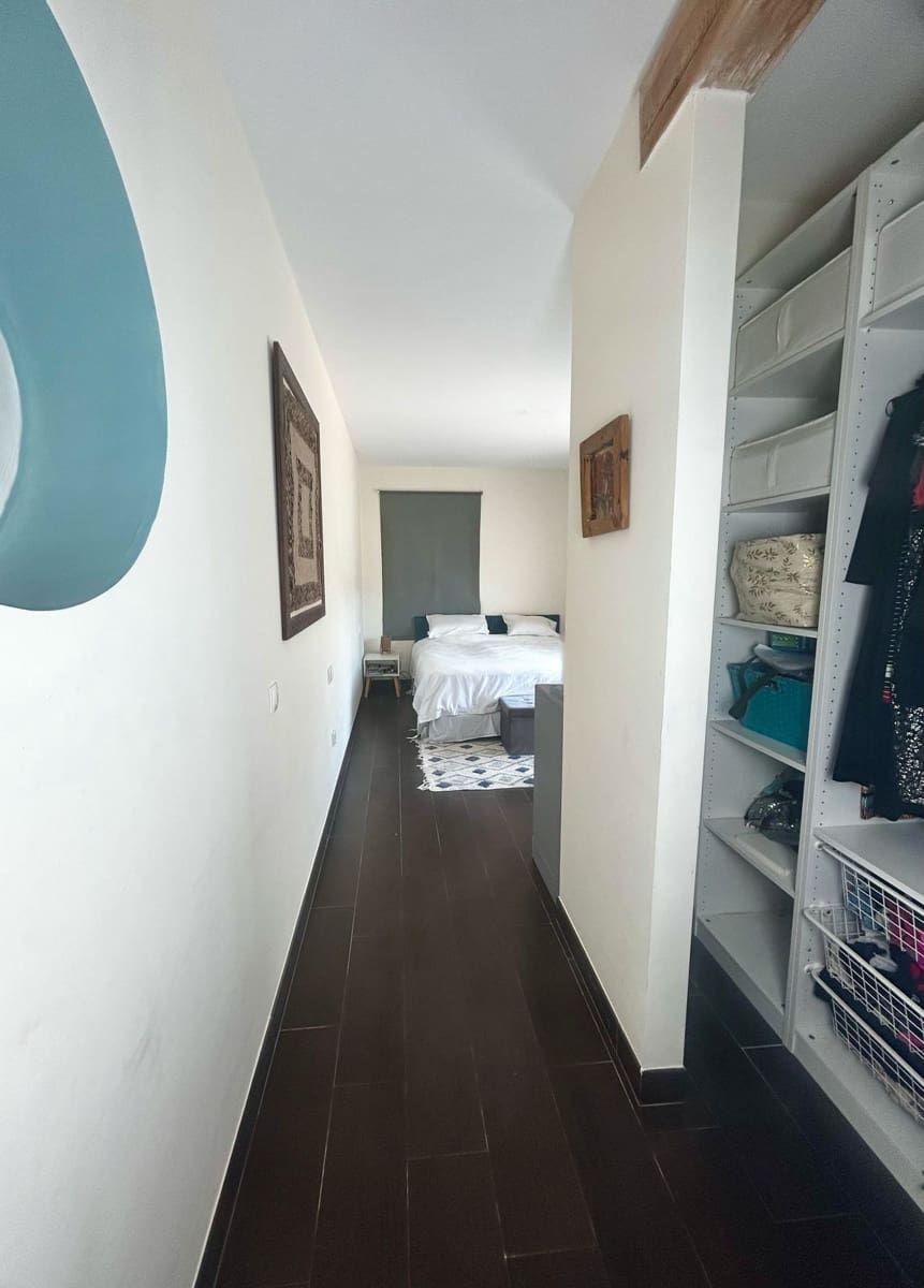 4 soveværelse Villa til salg i Benahavis med swimmingpool - € 950.000 (Ref: 8558835)