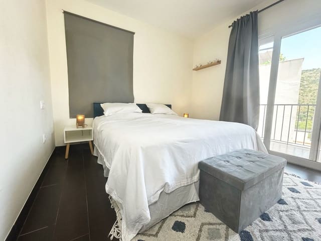 4 sypialnia Willa na sprzedaż w Benahavís pueblo, Benahavís z basenem - 950 000 € (Ref: 8558835)