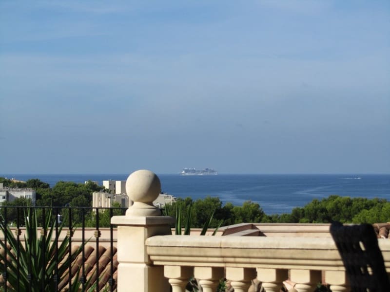 3 soverom Villa til salgs i Costa de la Calma med svømmebasseng garasje - € 2 650 000 (Ref: 8736551)