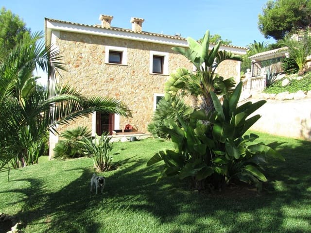 3 soverom Villa til salgs i Costa de la Calma, Calvià med svømmebasseng garasje - € 2 650 000 (Ref: 8736551)