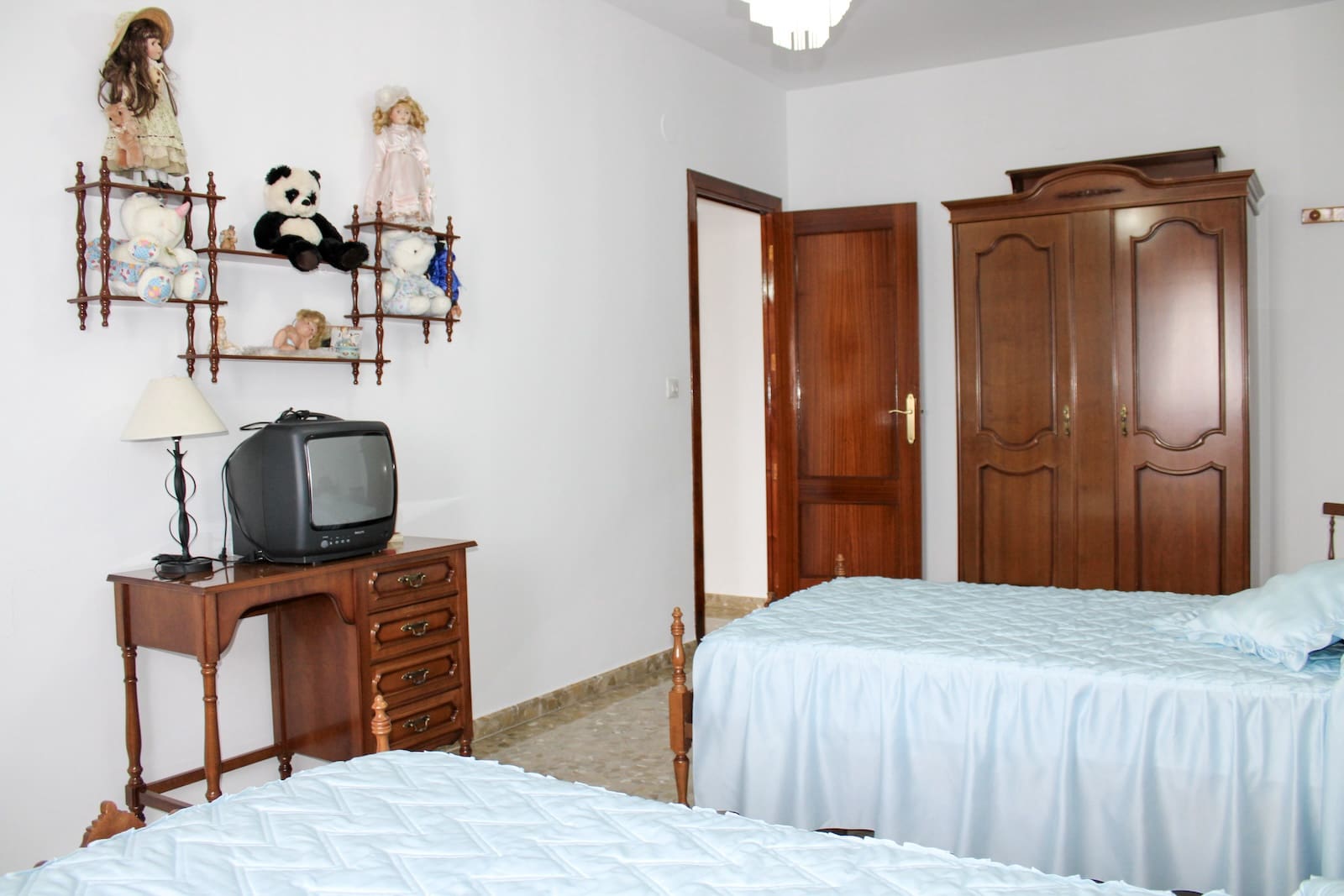 4 soveværelse Villa til salg i Fuente Vaqueros med garage - € 370.000 (Ref: 8738833)