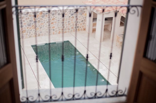 6 bedroom Townhouse for sale in Sóller - € 2,995,000 (Ref: 8751639)