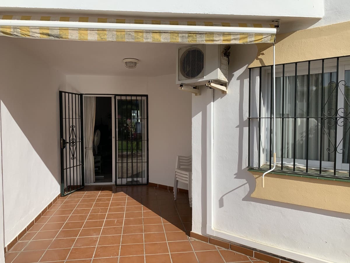 Apartamento de 3 habitaciones en Mijas Golf en venta con piscina garaje - 340.000 € (Ref: 8788244)