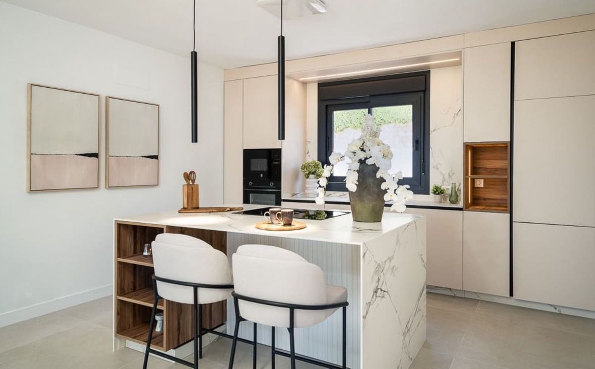 4 bedroom Villa for sale in Mijas with pool garage - € 1,295,000 (Ref: 8789877)