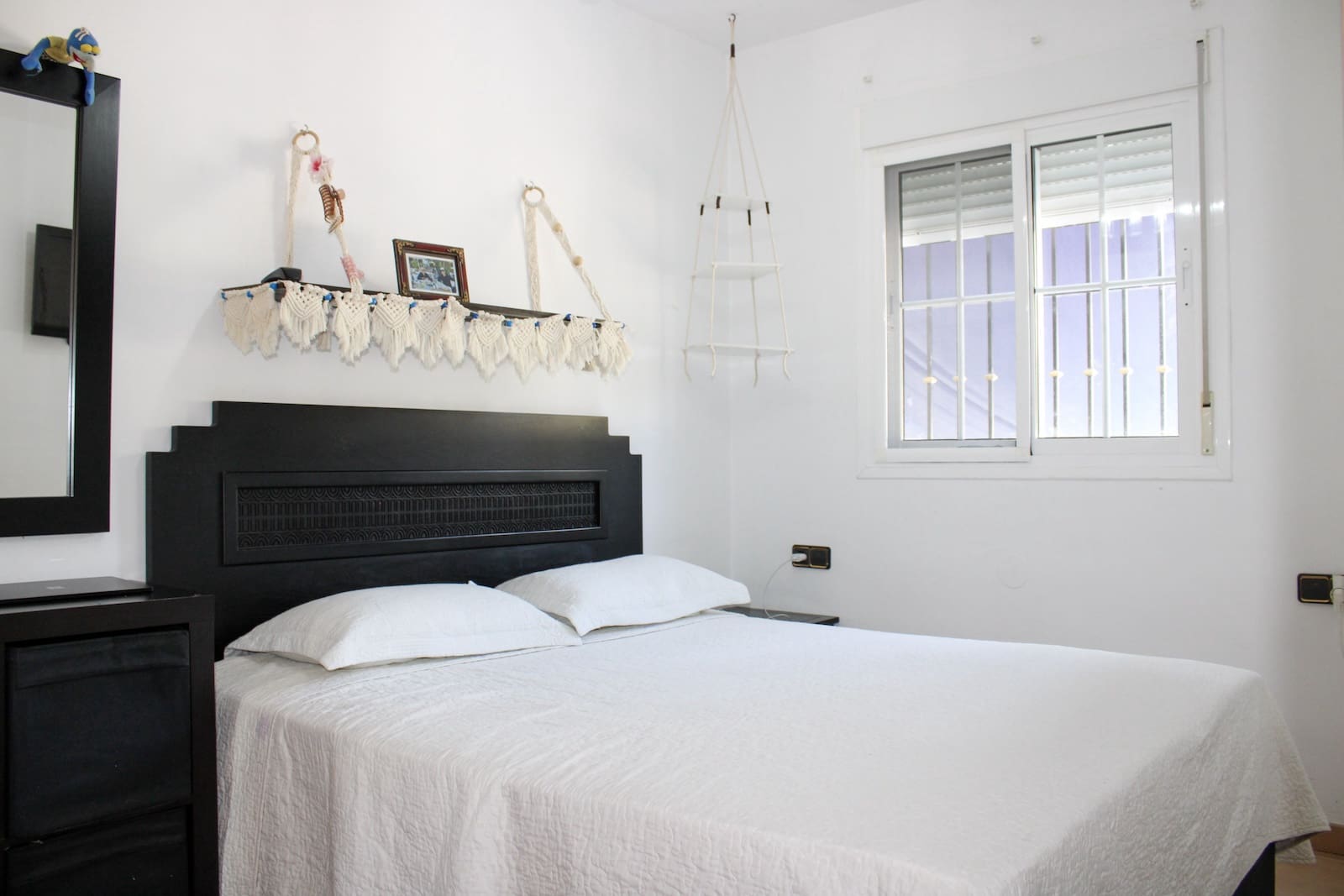 4 soveværelse Villa til salg i Nerja med swimmingpool - € 795.000 (Ref: 8830293)