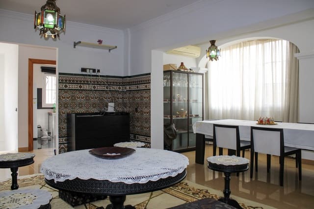 4 soveværelse Villa til salg i Nueva Nerja, Nerja med swimmingpool - € 795.000 (Ref: 8830293)