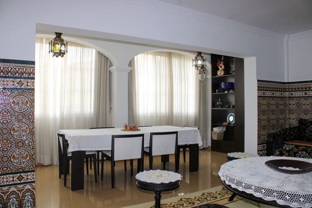 4 soveværelse Villa til salg i Nueva Nerja, Nerja med swimmingpool - € 795.000 (Ref: 8830293)