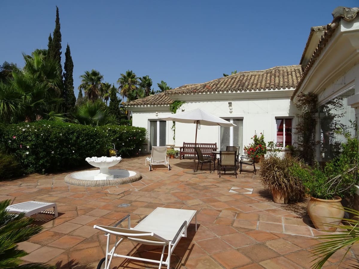 4 soveværelse Villa til salg i Sotogrande - € 1.700.000 (Ref: 8830522)