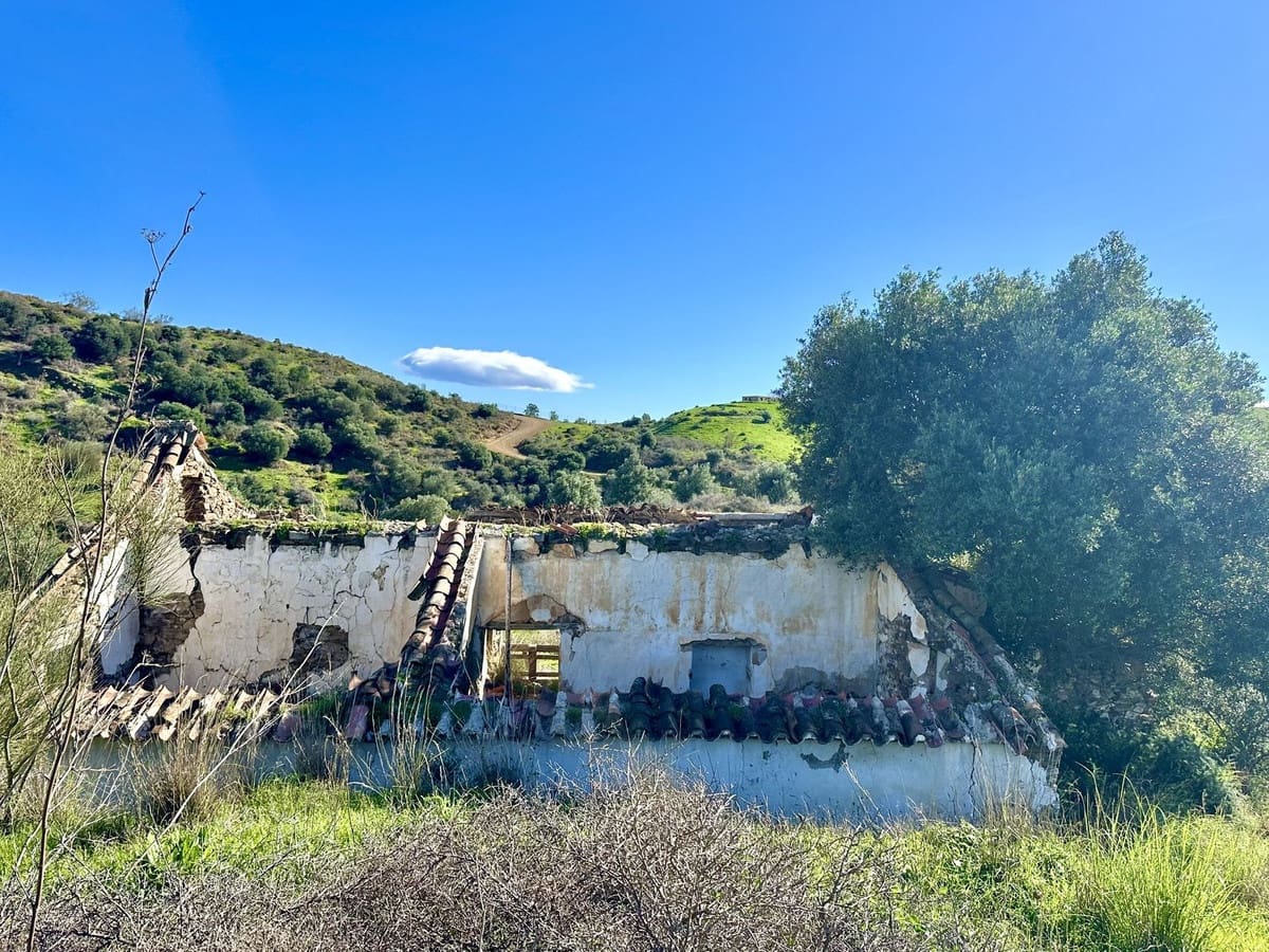 Byggetomt til salgs i La Cala de Mijas - € 320 000 (Ref: 8830524)