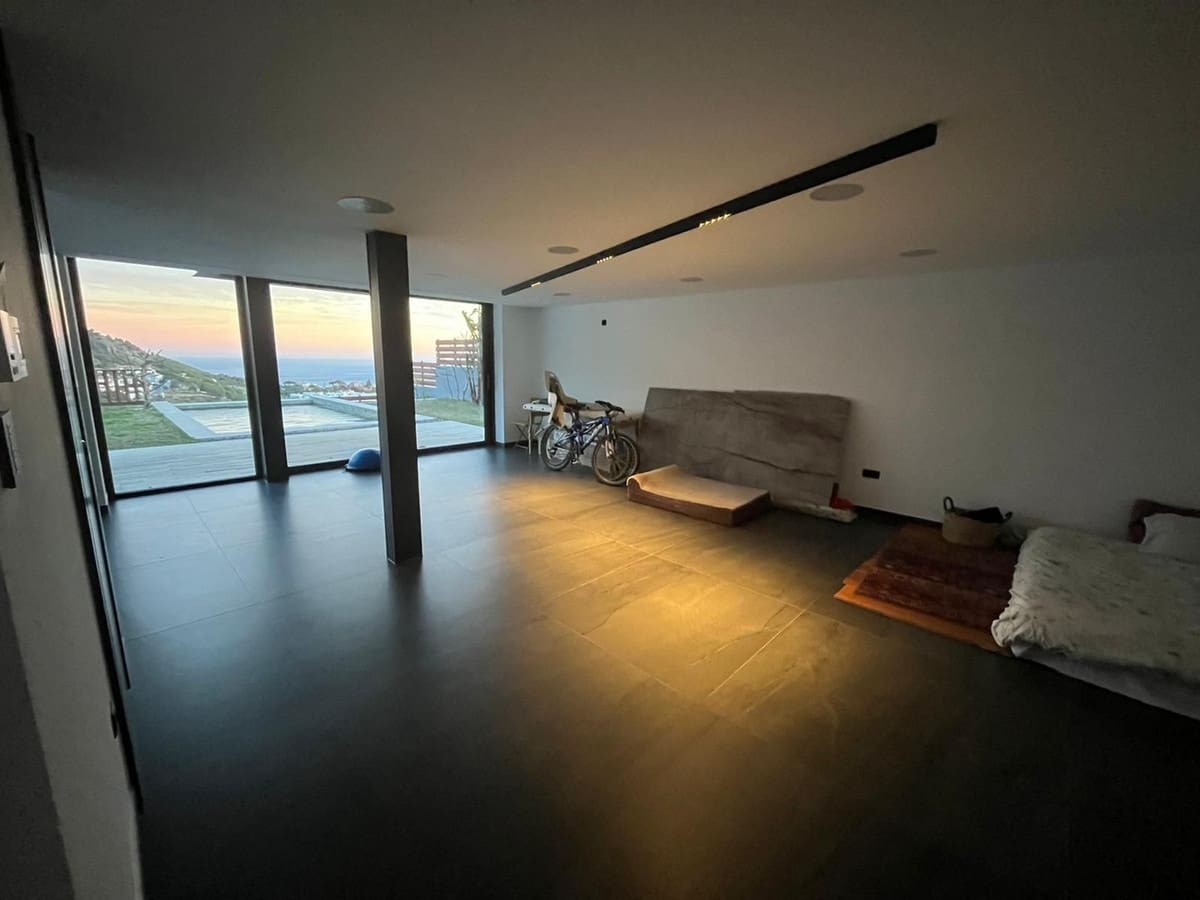 5 soveværelse Byhus til salg i Mijas med swimmingpool - € 1.500.000 (Ref: 8830525)