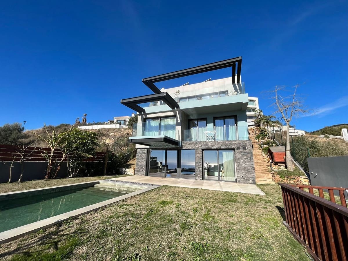 5 soveværelse Byhus til salg i Mijas med swimmingpool - € 1.500.000 (Ref: 8830525)