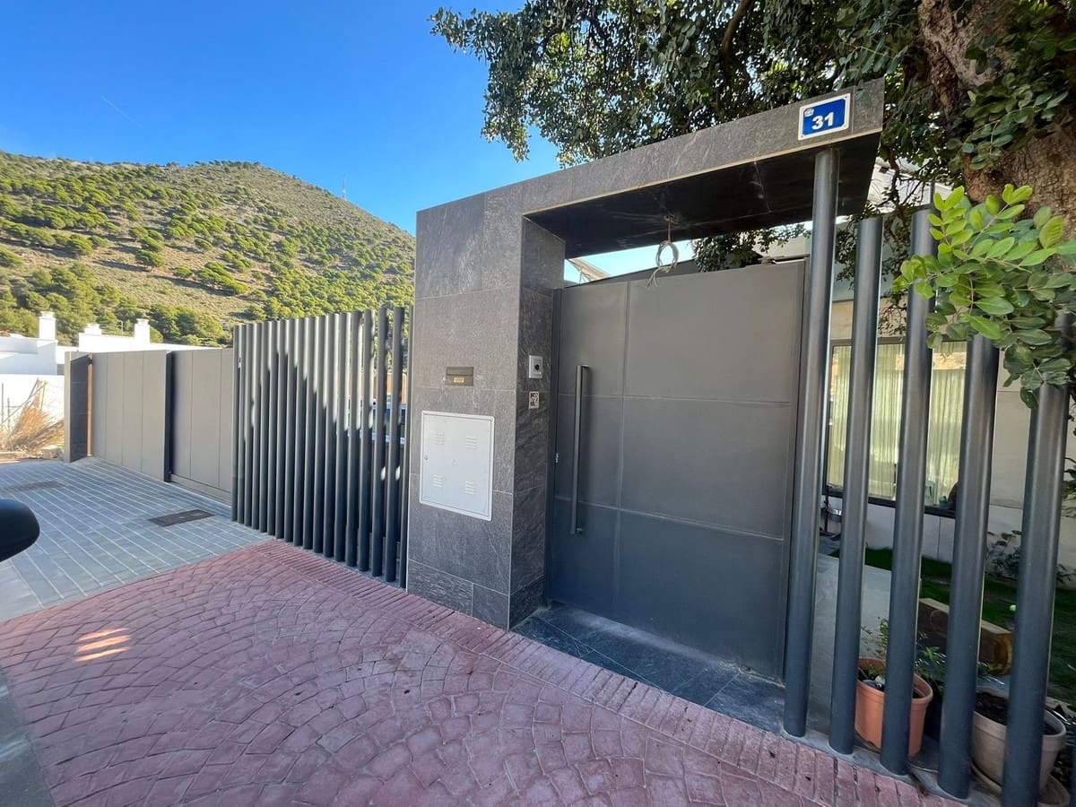 5 soveværelse Byhus til salg i Mijas med swimmingpool - € 1.500.000 (Ref: 8830525)