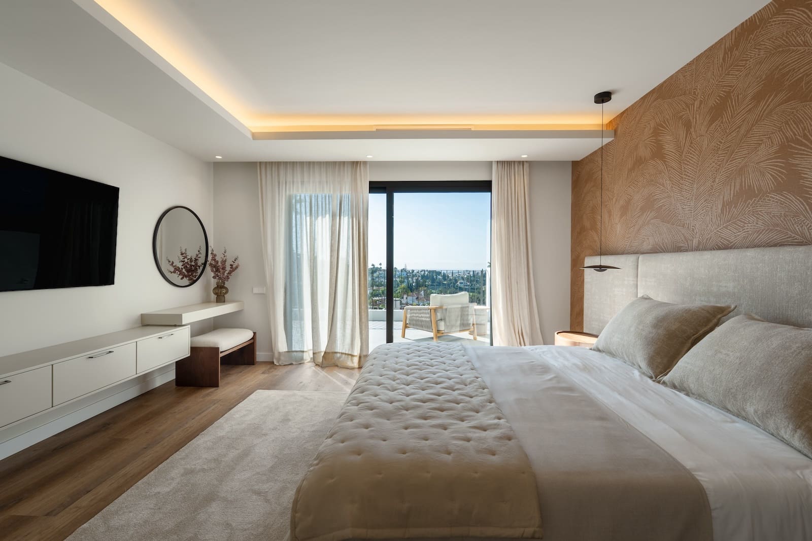 5 soverom Villa til salgs i Nueva Andalucia med svømmebasseng garasje - € 5 250 000 (Ref: 8866437)