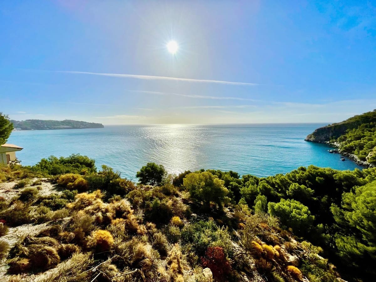 6 soveværelse Semi-Rækkehus til salg i La Herradura med swimmingpool garage - € 990.000 (Ref: 8868462)