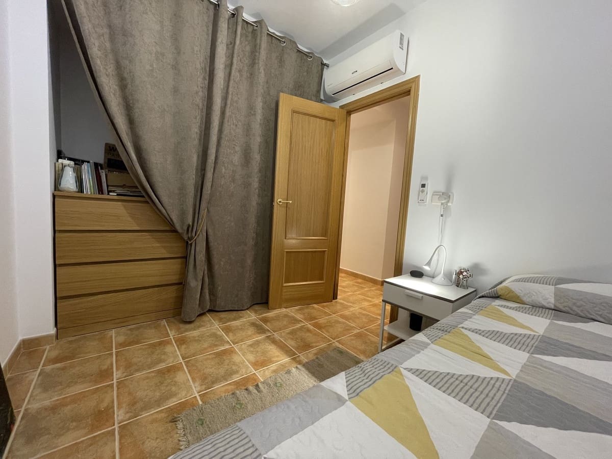 6 soveværelse Semi-Rækkehus til salg i La Herradura med swimmingpool garage - € 990.000 (Ref: 8868462)