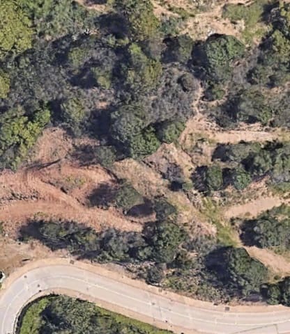 Building Plot for sale in Los Monteros, Marbella - € 650,000 (Ref: 8873568)