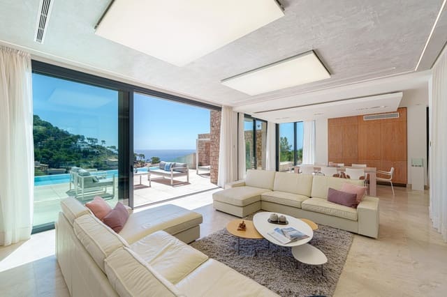 5 soveværelse Villa til salg i Canyamel, Capdepera med swimmingpool - € 4.500.000 (Ref: 8886959)