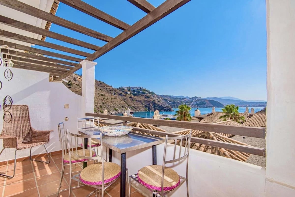 3 soveværelse Byhus til salg i Almunecar med garage - € 370.000 (Ref: 8891871)