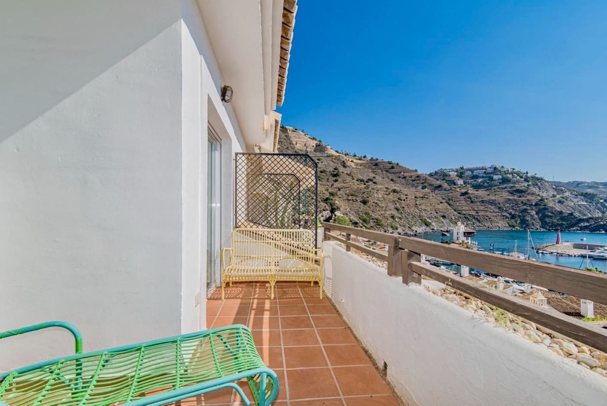 3 soveværelse Byhus til salg i Almunecar med garage - € 370.000 (Ref: 8891871)