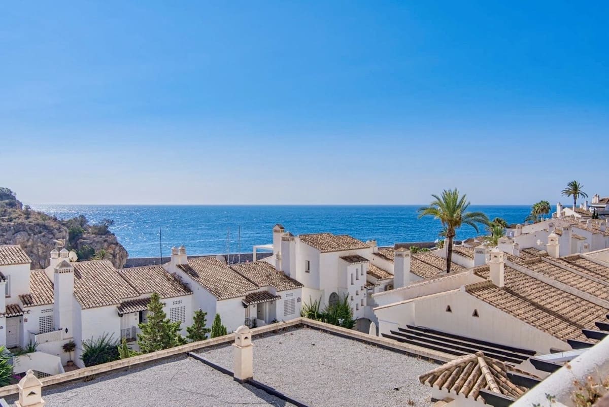 3 soveværelse Byhus til salg i Almunecar med garage - € 370.000 (Ref: 8891871)