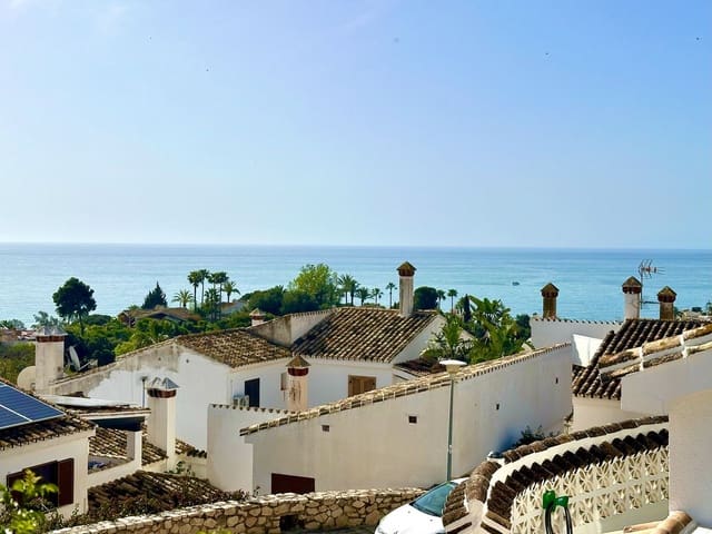 3 soveværelse Villa til salg i Torremuelle, Benalmádena med swimmingpool garage - € 975.000 (Ref: 8977594)