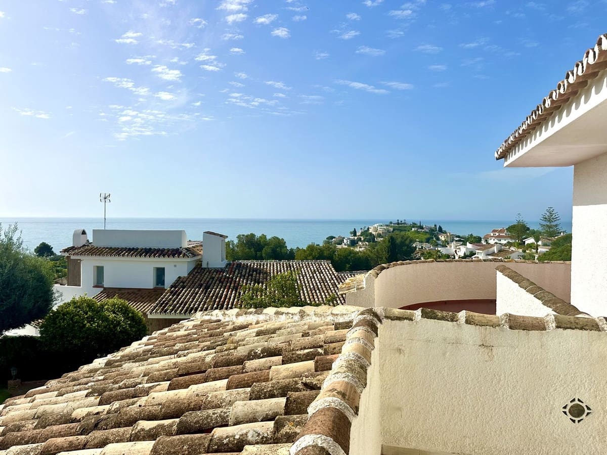 3 soveværelse Villa til salg i Torremuelle med swimmingpool garage - € 975.000 (Ref: 8977594)