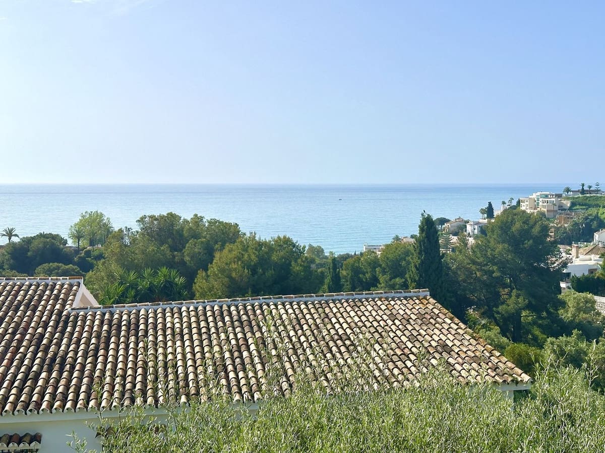 3 soveværelse Villa til salg i Torremuelle med swimmingpool garage - € 975.000 (Ref: 8977594)