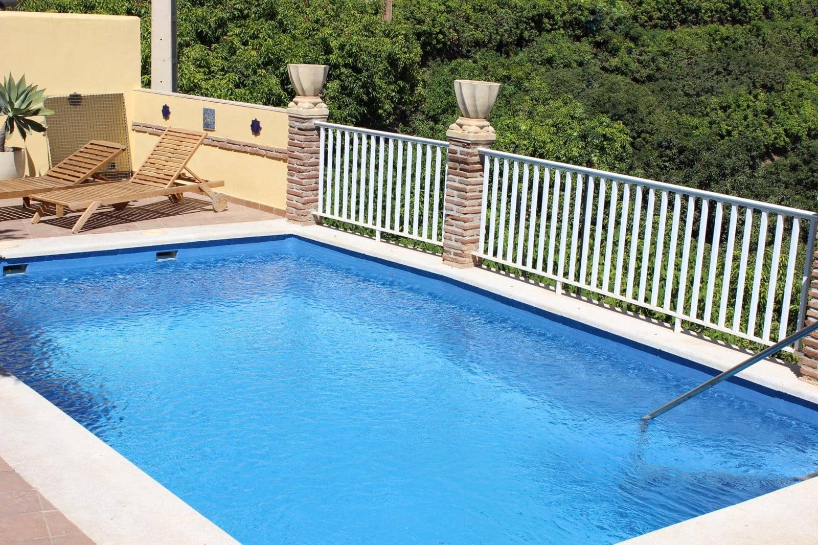 6 soveværelse Villa til salg i Salobrena med swimmingpool garage - € 950.000 (Ref: 9006637)