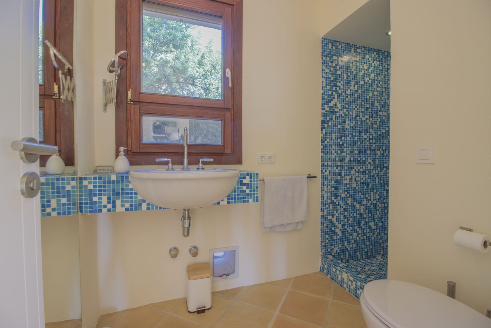 4 soveværelse Villa til salg i Palma de Mallorca med swimmingpool garage - € 5.985.000 (Ref: 9049820)