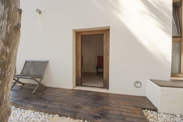 4 soveværelse Villa til salg i El Terreno, Palma de Mallorca med swimmingpool garage - € 5.985.000 (Ref: 9049820)