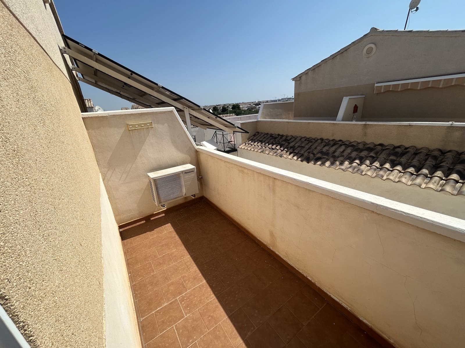 2 soveværelse Byhus til salg i Torrevieja med swimmingpool - € 179.000 (Ref: 9075664)
