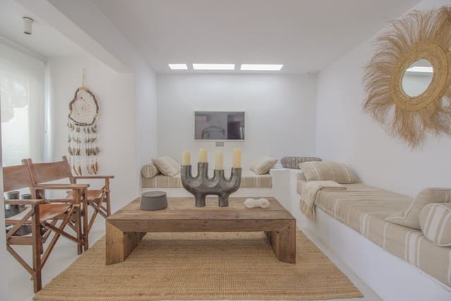 2 soveværelse Semi-Rækkehus til salg i Portals Nous, Calvià med swimmingpool - € 890.000 (Ref: 9086082)