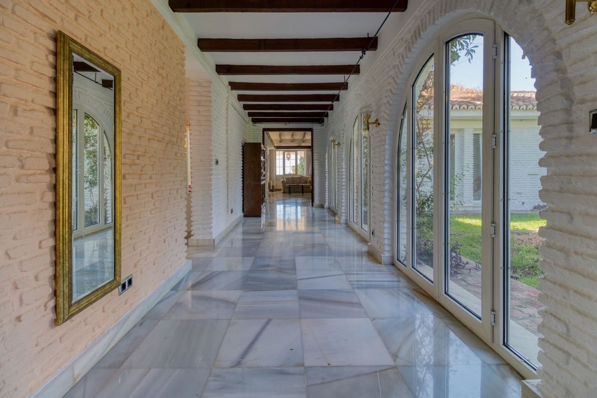 6 quarto Moradia para venda em Benalmadena com piscina garagem - 2 350 000 € (Ref: 9113500)