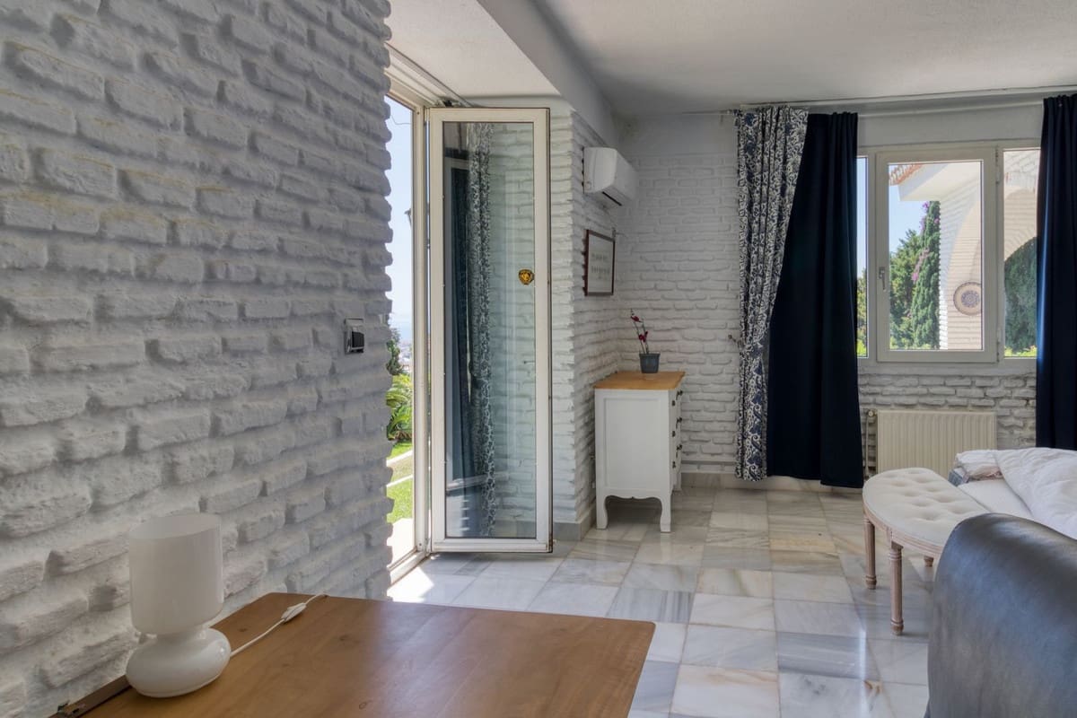 6 quarto Moradia para venda em Benalmadena com piscina garagem - 2 350 000 € (Ref: 9113500)