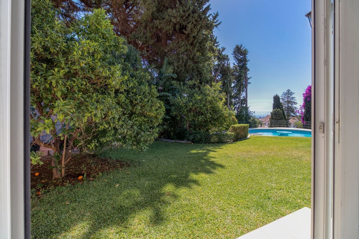 6 quarto Moradia para venda em Benalmadena com piscina garagem - 2 350 000 € (Ref: 9113500)