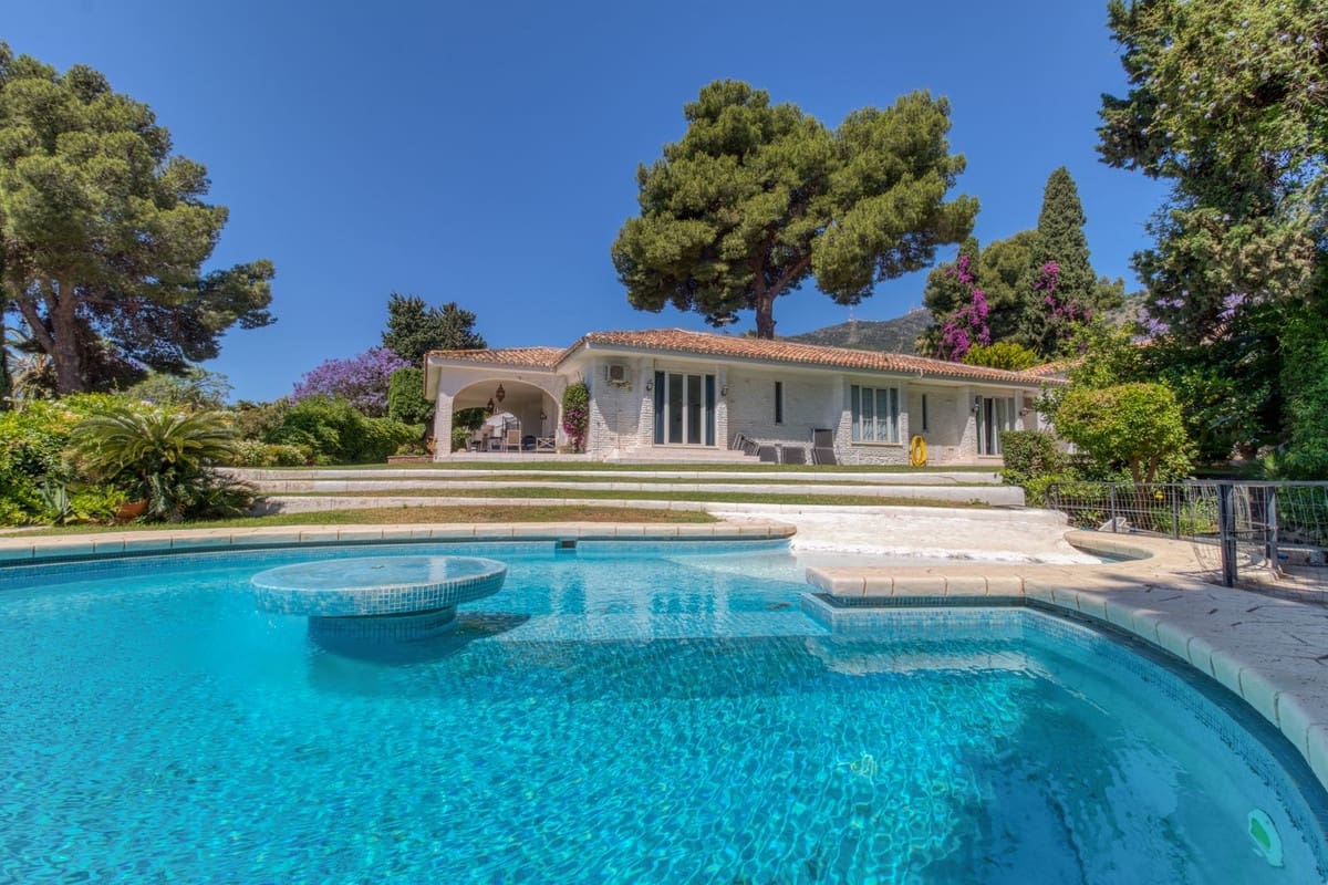 6 quarto Moradia para venda em Benalmadena com piscina garagem - 2 350 000 € (Ref: 9113500)