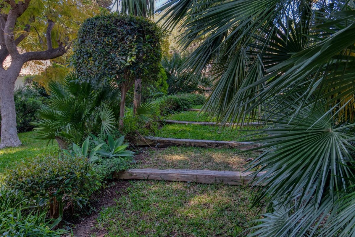 6 quarto Moradia para venda em Benalmadena com piscina garagem - 2 350 000 € (Ref: 9113500)