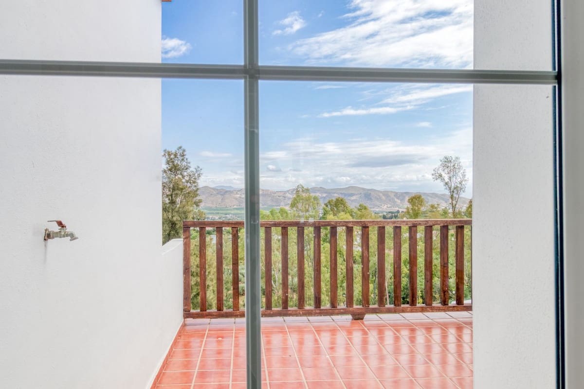 4 camera da letto Villetta Bifamiliare in vendita in Alhaurin de la Torre con piscina garage - 599.000 € (Rif: 9149737)