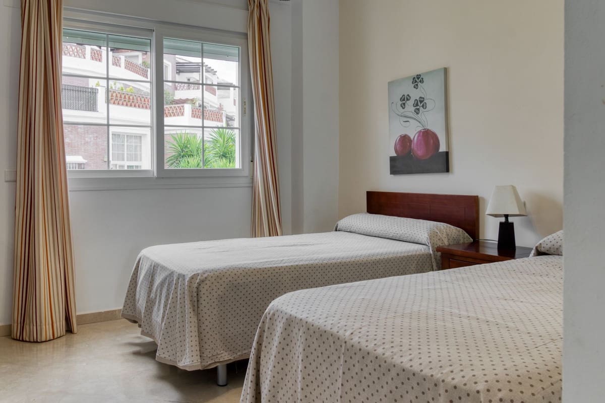 4 camera da letto Villetta Bifamiliare in vendita in Alhaurin de la Torre con piscina garage - 599.000 € (Rif: 9149737)