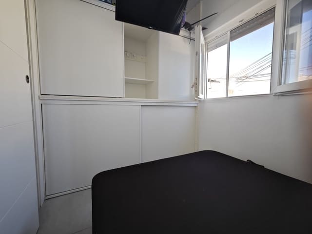 Lejlighed til salg i El Molino, Torrevieja med swimmingpool - € 98.000 (Ref: 9218939)