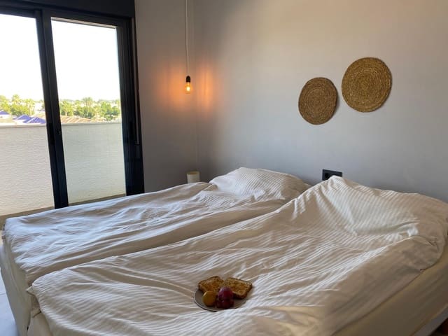 2 camera da letto Attico in vendita in El Raso, Guardamar del Segura con piscina - 268.000 € (Rif: 9237727)