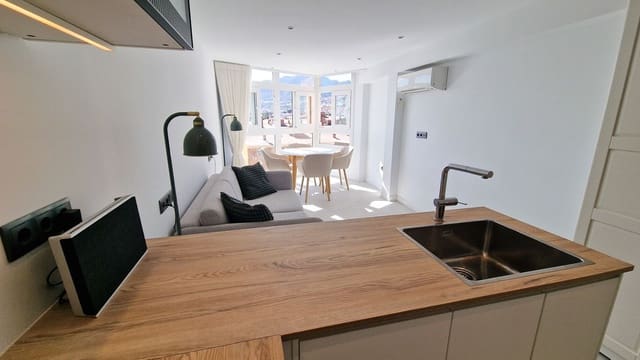 1 quarto Apartamento para venda em Puerto Marina, Benalmádena com piscina - 199 900 € (Ref: 9241158)