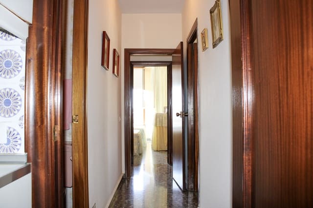 4 soveværelse Lejlighed til salg i Centro Historico, Málaga by med garage - € 725.000 (Ref: 9271438)