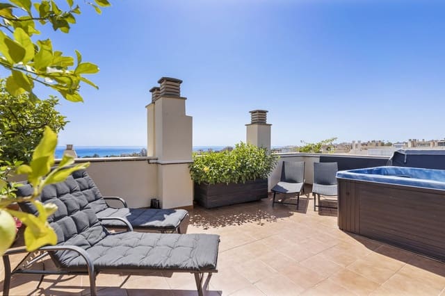 4 soveværelse Lejlighed til salg i Puerto Marina, Benalmádena med swimmingpool - € 649.000 (Ref: 9274669)