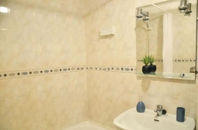 Lejlighed til salg i El Molino, Torrevieja med swimmingpool - € 95.000 (Ref: 9307244)