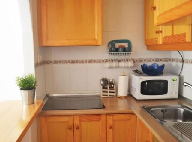 Lejlighed til salg i El Molino, Torrevieja med swimmingpool - € 95.000 (Ref: 9307244)