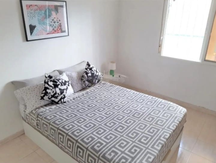 Lejlighed til salg i Torrevieja med swimmingpool - € 95.000 (Ref: 9307244)