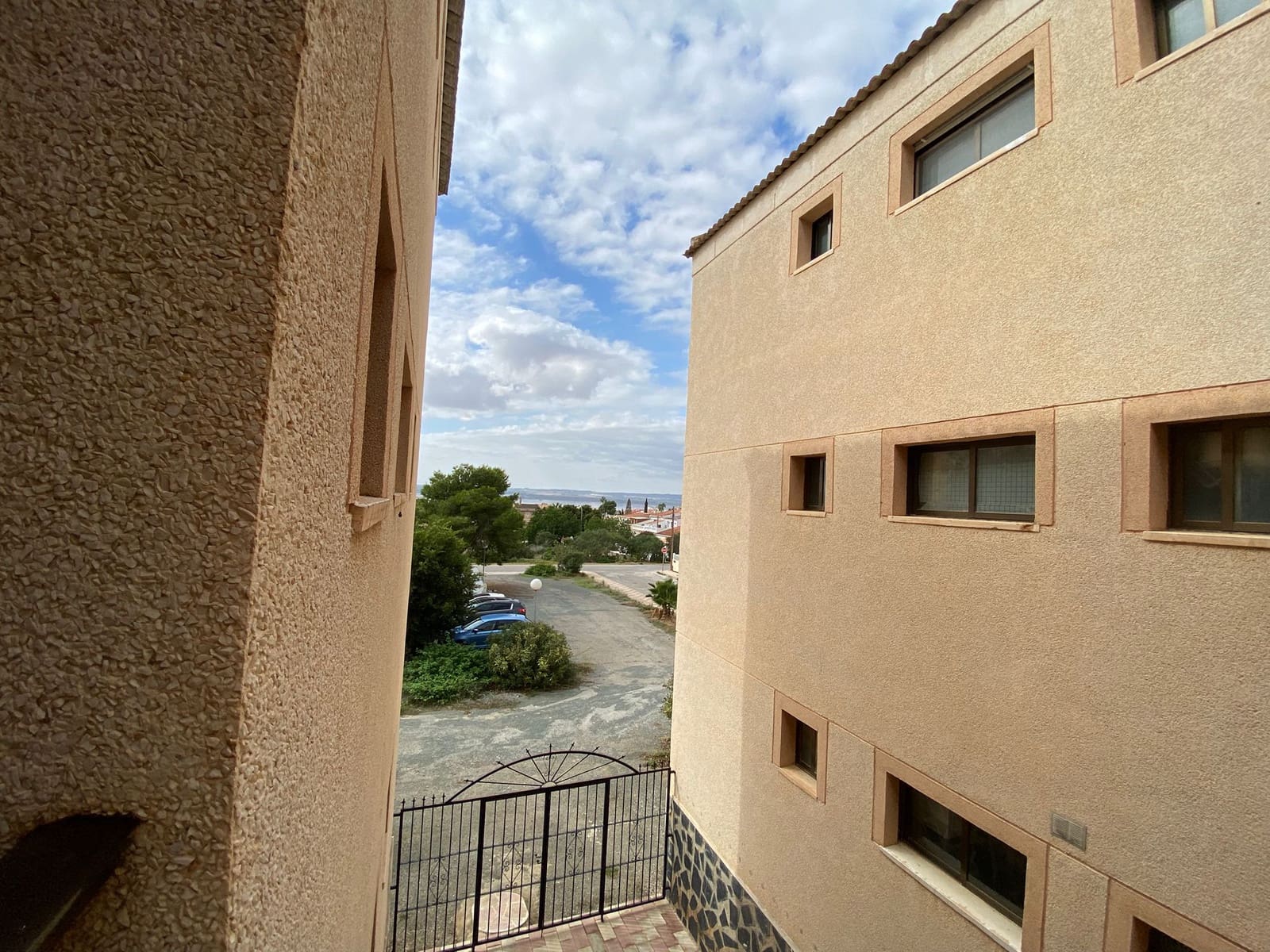 1 soverom Leilighet til salgs i Torrevieja med garasje - € 65 000 (Ref: 9309348)