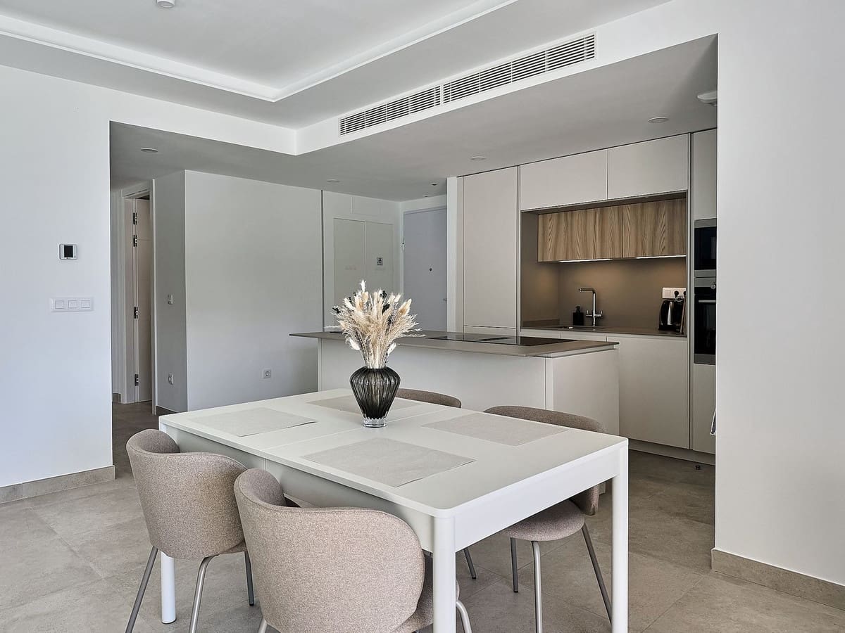 2 soverom Leilighet til salgs i Fuengirola med svømmebasseng - € 719 000 (Ref: 9324429)